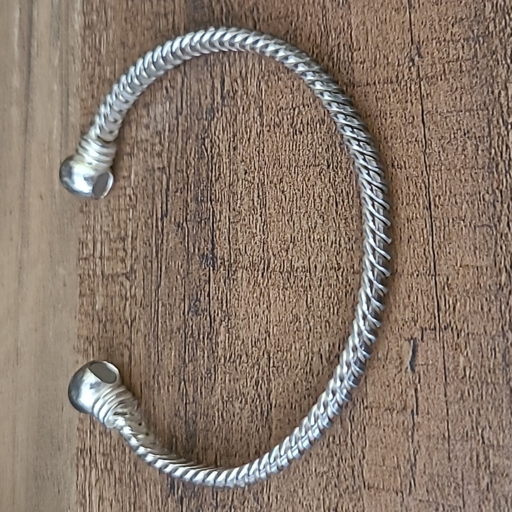 Silver Magnetic Therapy Cuff Bracelet